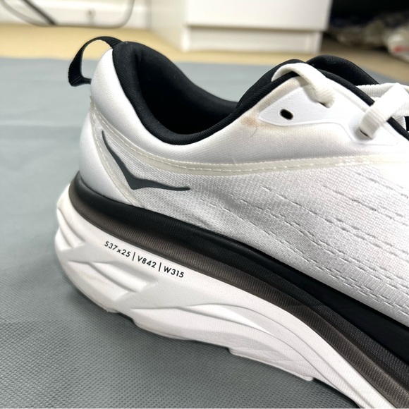 Hoka One One Bondi 8 White/Black Men’s 12.5 Great Condition! Running Shoes - Picture 15 of 15